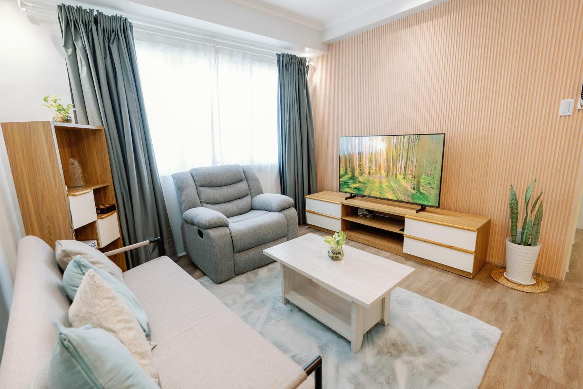 Cozy 2-Bedroom At South Of Market Soma Bgc Near Sm Aura, Market! Market! & Bonifacio High Street Taguig Exterior foto