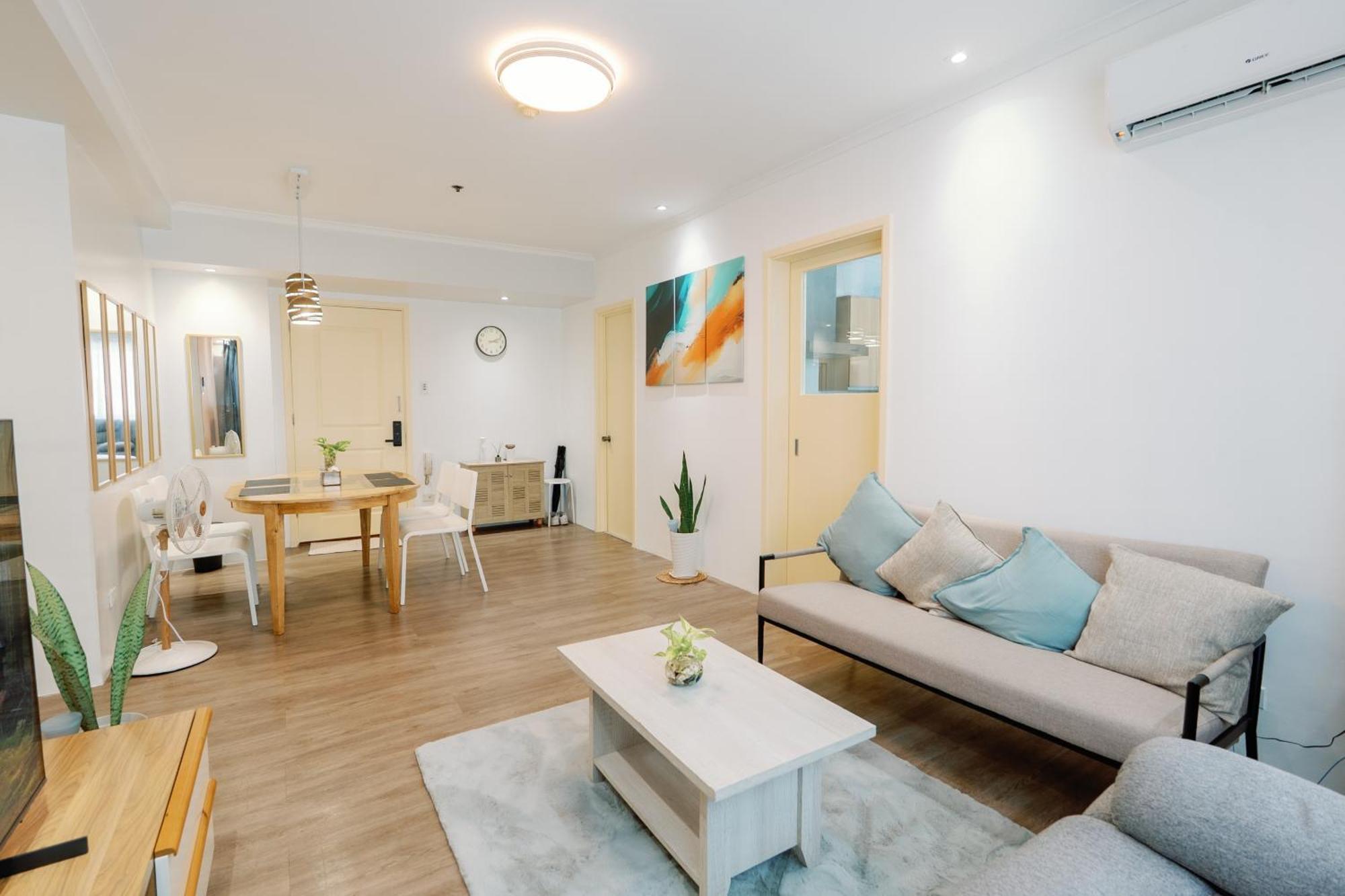 Cozy 2-Bedroom At South Of Market Soma Bgc Near Sm Aura, Market! Market! & Bonifacio High Street Taguig Exterior foto