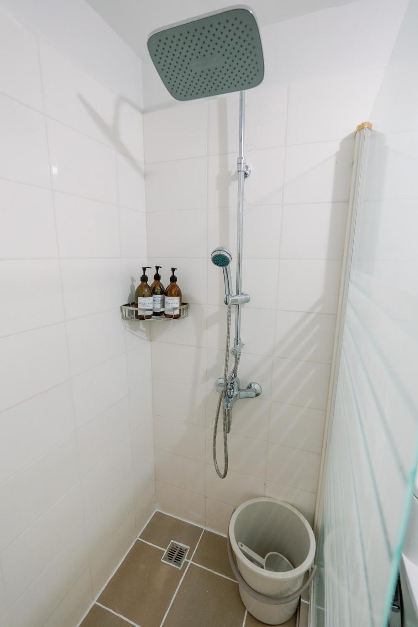 Cozy 2-Bedroom At South Of Market Soma Bgc Near Sm Aura, Market! Market! & Bonifacio High Street Taguig Exterior foto