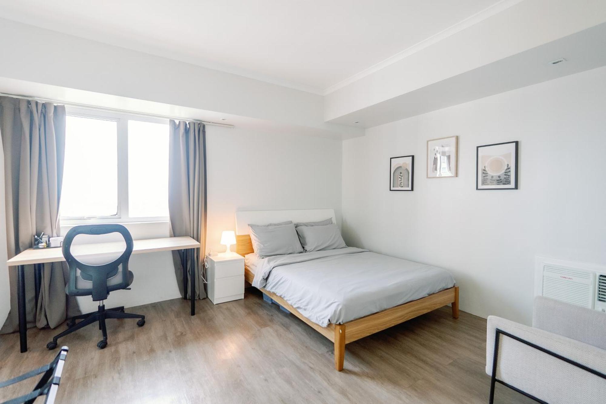 Cozy 2-Bedroom At South Of Market Soma Bgc Near Sm Aura, Market! Market! & Bonifacio High Street Taguig Exterior foto